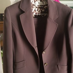 TAHARI PANTS SUIT
